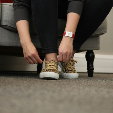 Early Signs of Healing Foot Drop You Can Start Noticing Over Time - Cadense adaptive shoes for foot drop