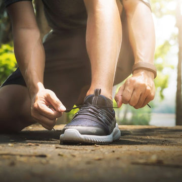Best Walking Shoes for Drop Foot and Weak Ankles: Stability Features You Shouldn’t Miss - Cadense Adaptive Shoes for Foot Drop & Drop Foot