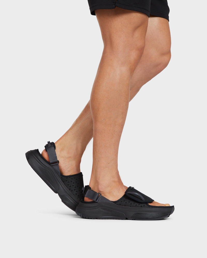 Men's black Cadense Aerio Sandal