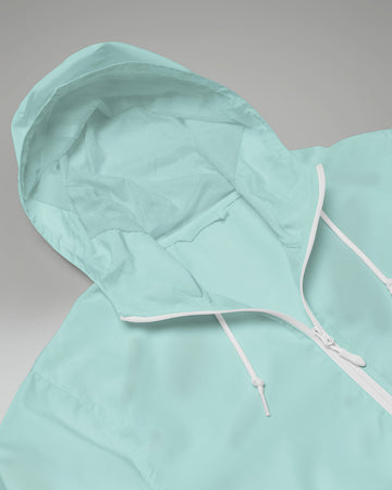 [color: aqua] Hood close up of Cadense Airwave Windbreaker.