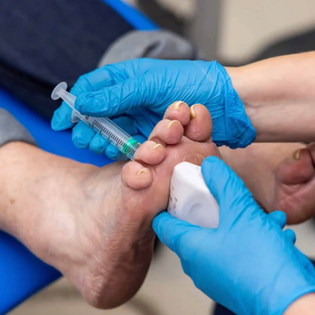 Neuroma Injection Shoes for Morton's Neuroma | Adaptive Shoes | Cadense