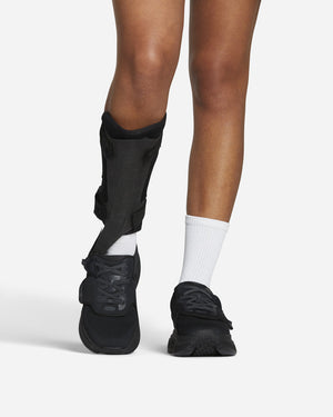 cadense-afo-shoe.jpg__PID:60fa093d-0625-4779-9d73-f1c47a880b98